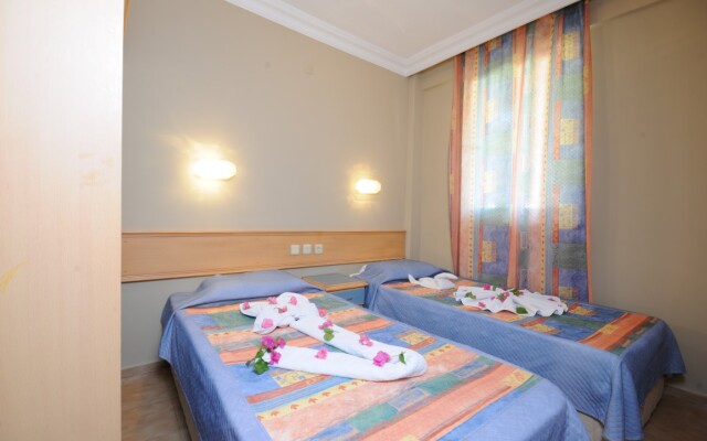 Selen Hotel Icmeler
