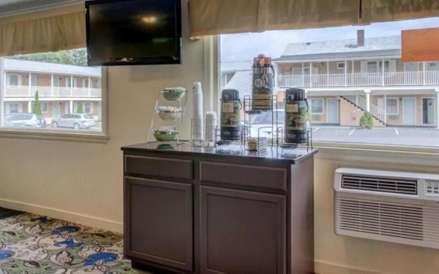 Days Inn Barre Montpelier