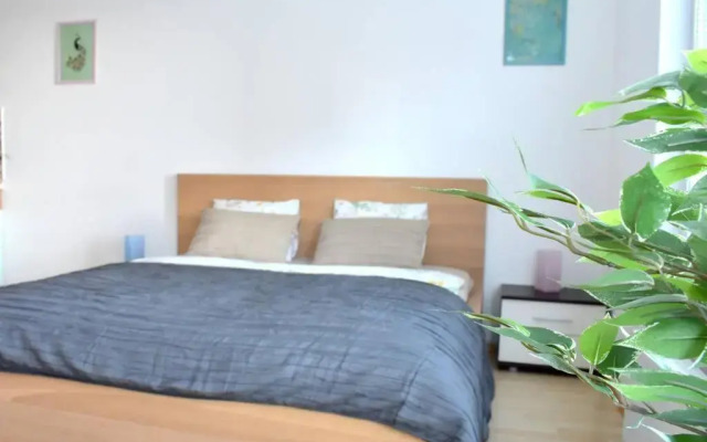 Modern apartments - Airport 8mins