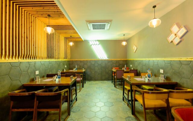 OYO 12670 Connect Inn
