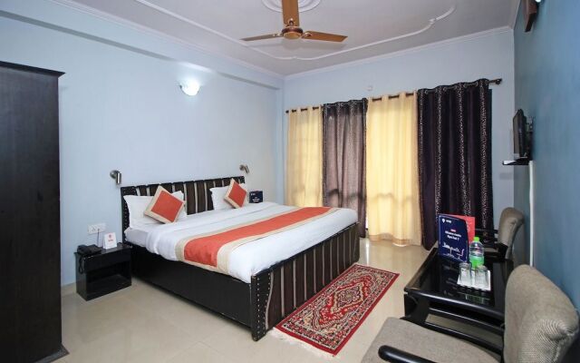 OYO 4109 Hotel Traveller Inn