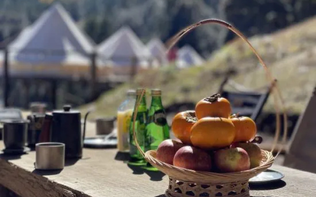 Shangri-La Haba Summit Inn – Meal – Shangri-La