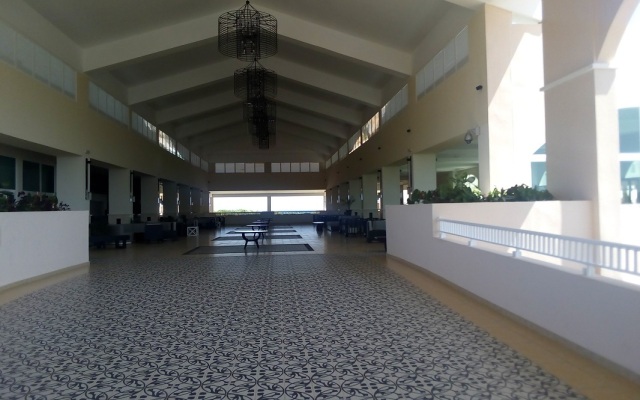 Grand Memories Holguin