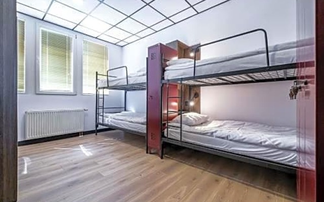 VOLA Hostel