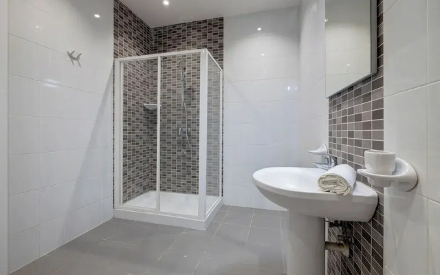 Premier Seafront Living: Ultra-luxury in Sliema