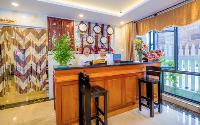 La Maison Da Nang Beach