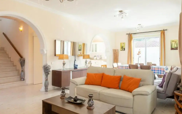 Villa Komissa in Argaka