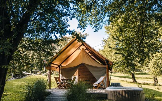 Chateau Ramšak, vineyard glamping resort