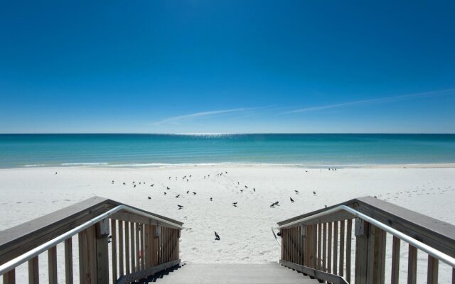 Holiday Surf and Racquet Club 412