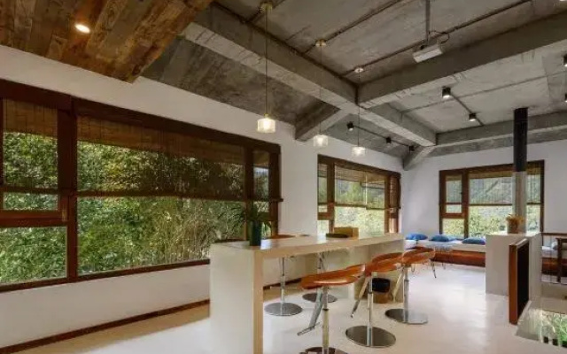 Hangzhou Lin'an Enjoying the People Homestay