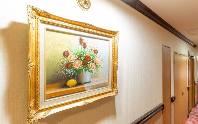 OYO 44760 Kawaguchi Station Hotel