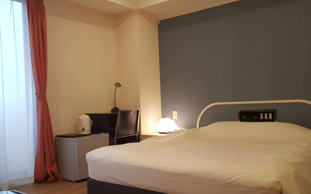 BUSINESS HOTEL La Firenze – Guest Rooms – Tokyo