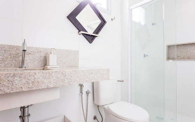 IT22 Lindo Apto 3 Quartos a Beira Mar