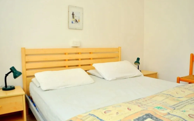 Spacious Seaside Flat for 7 Guests - Beahost