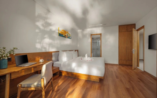 Vernal hotel & Apartment office