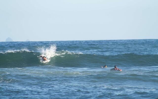 Hostel e Camping Rio das Pedras