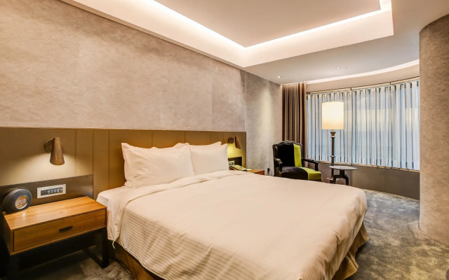 CHECK inn Taipei Nanjing