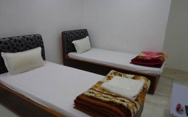 Jyoti Guest House