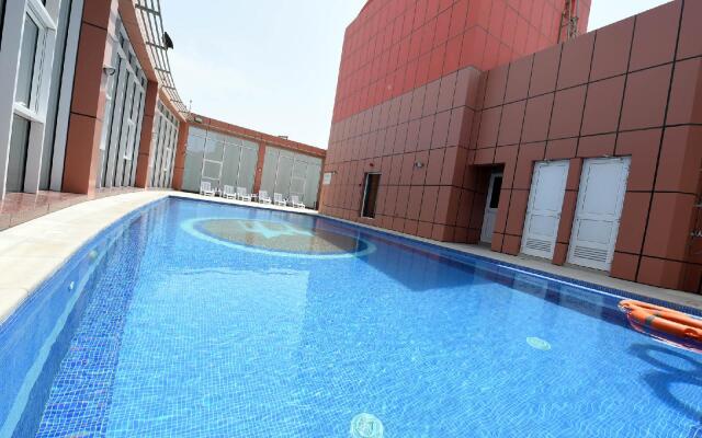 Orange Suites Hotel.