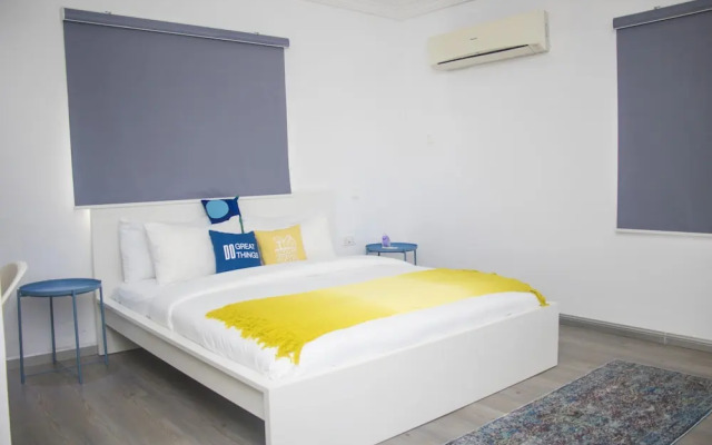 Yellow Door Apartments