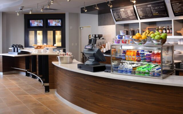 Courtyard by Marriott Houston Pearland