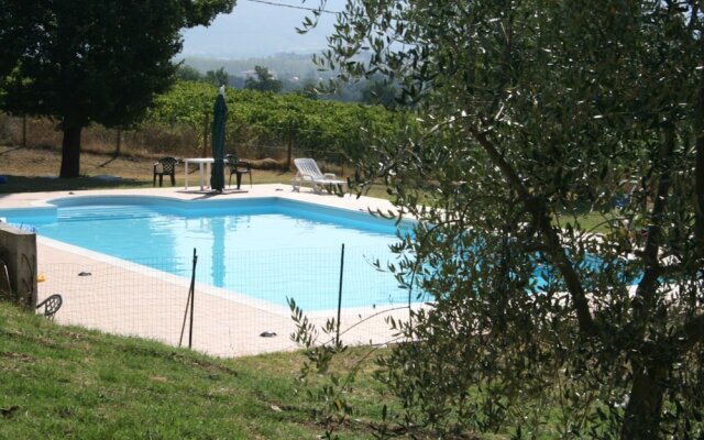 House With one Bedroom in Spoleto, With Wonderful City View, Pool Acce