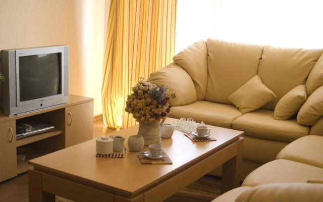 Royal Dreams Holiday Village