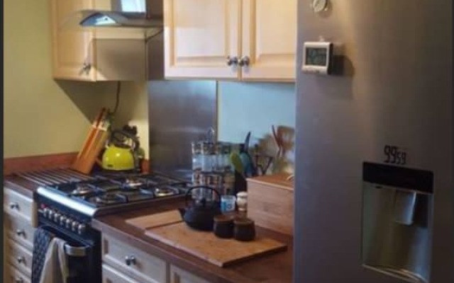 Cosy 2 Bedroom House in South Bristol