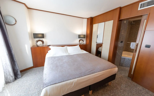 Goldstar Appartements Nice