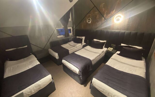Lizbonia Hotel