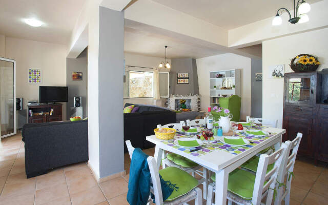 Villa Liostasi with private swimming pool