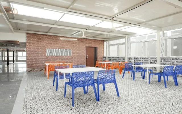 FabHotel Redmoon Suites - Near Brookefield / Marathahalli Bridge