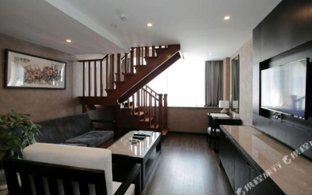 龙泉维也纳主题酒店