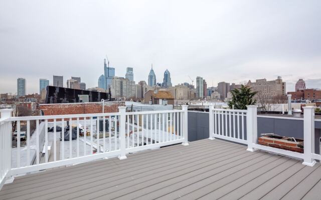 Stay Steps Away From Center City/rittenhouse!!