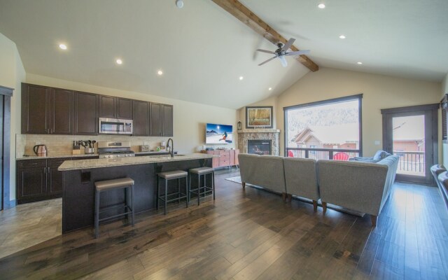 Alders 24 Outpost Dr