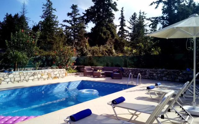 Evdemonia Villas Gavalochori