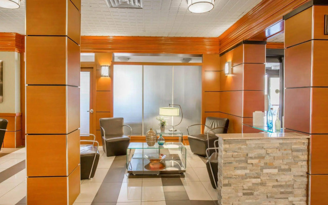 Quality Inn Toronto Airport