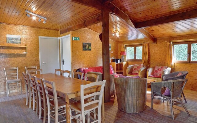 Beautiful Chalet Situated at the Edge of a Wood