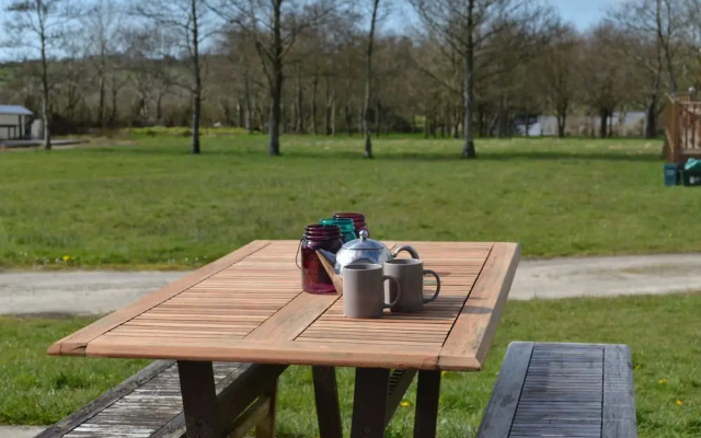 Thornbury Holiday Park