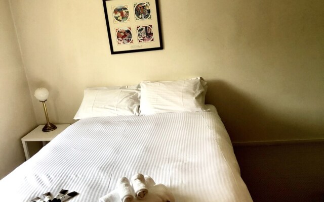 Victoria and Albert Guesthouse