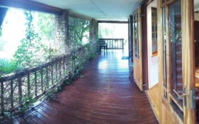 Acra Retreat Mountain View Lodge