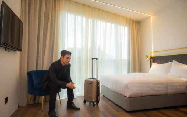 Regatta Suites Kuching