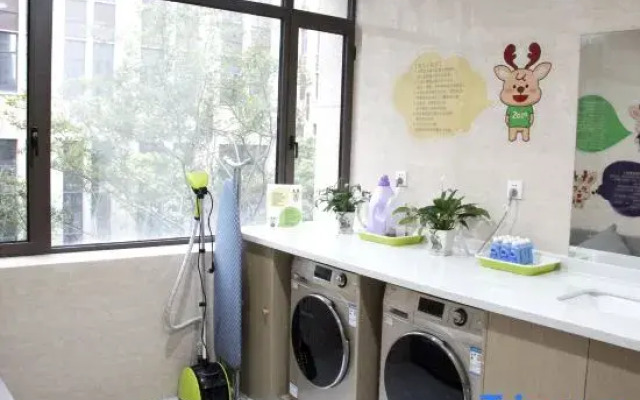 Shanghai Kacunm Zhenhua Hotels