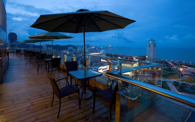 Zhuhai Charming Holiday Hotel