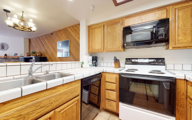 Aspen Creek 316 - One Bedroom Condo