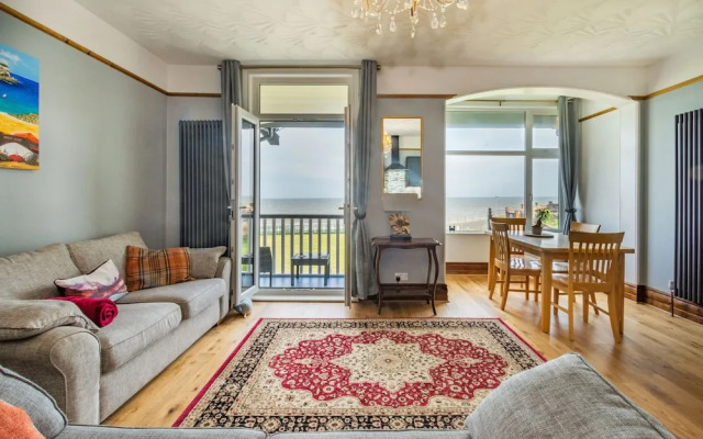Beachside Apartment