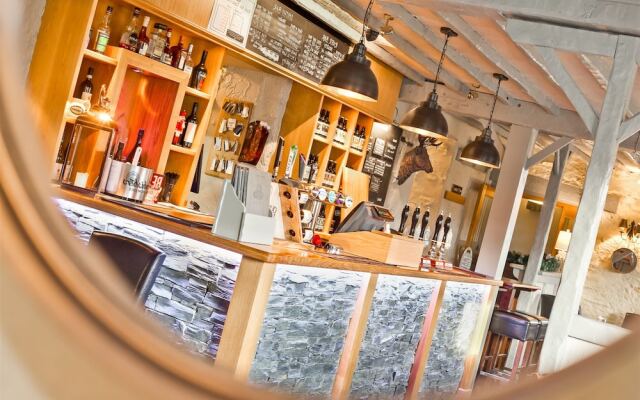 Watermill Inn & Brewing Co