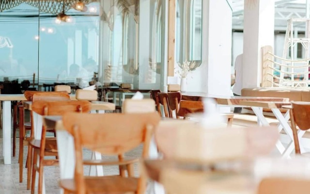 Tawaen Caza Sky Camping