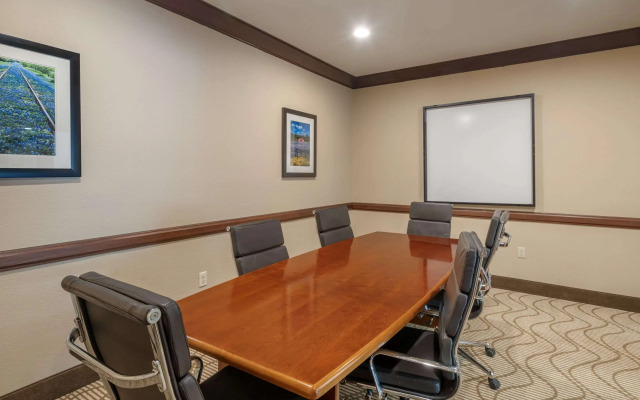 Comfort Suites McKinney - Allen