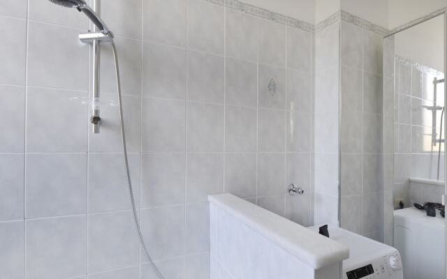 Green Street Apartment